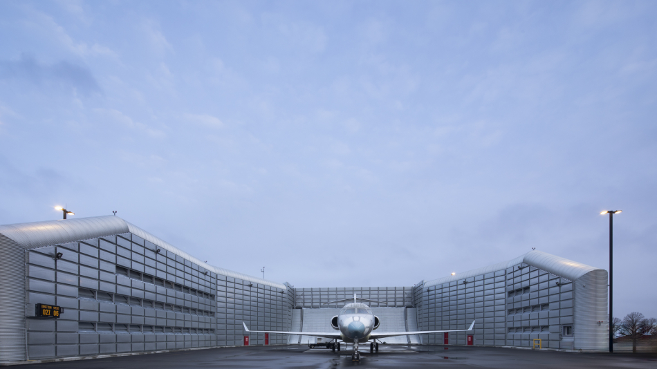 Bombardier Aerospace Campus - Pearson Airport, Toronto